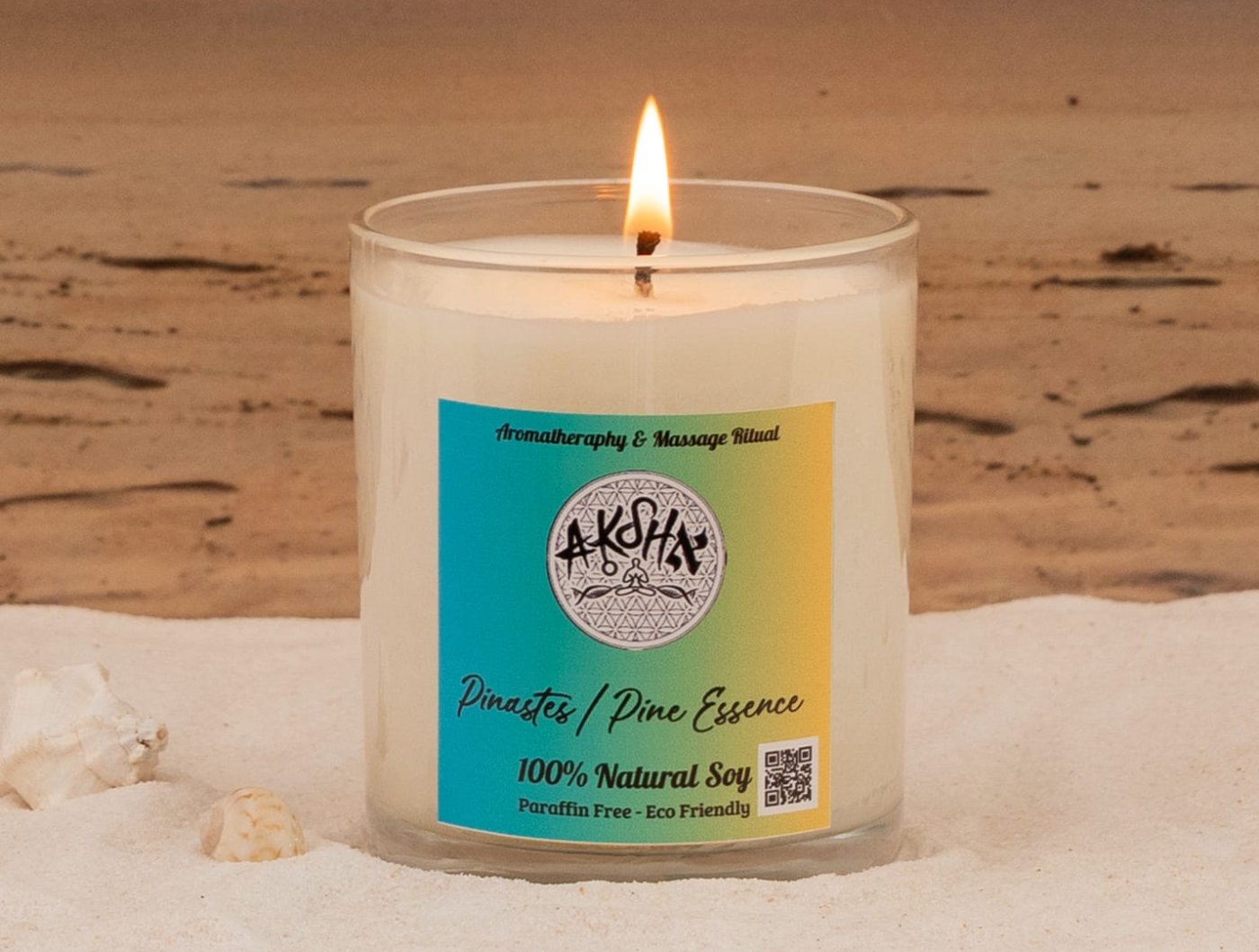 Pinastes / Pine Essence Massage Candle, lit